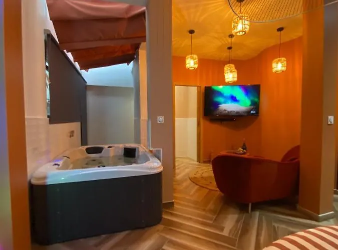 L'enveloppe Romantique Apartment